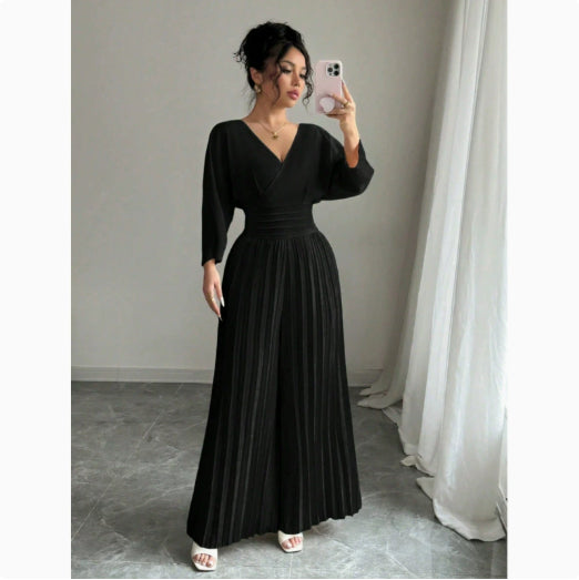 Stylish V-neck High-waist Solid-color Sexy Pleated Jumpsuit